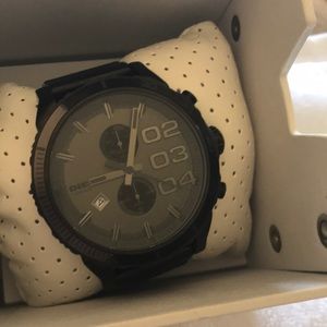 Women’s diesel watch!